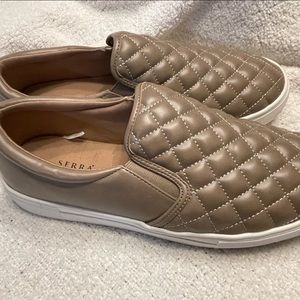 Tan walking shoes
